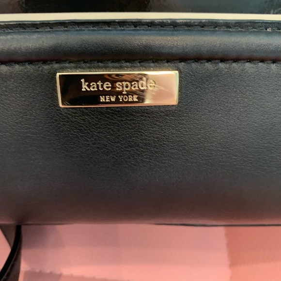 Kate Spade Purse! - Picture 7 of 11